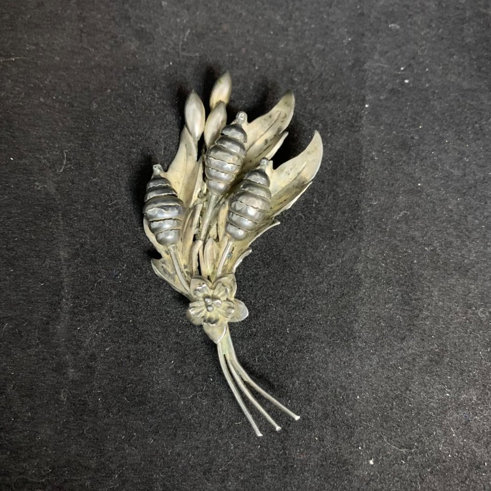 Vintage Coro Sterling Silver 3D Floral Brooch (2441)